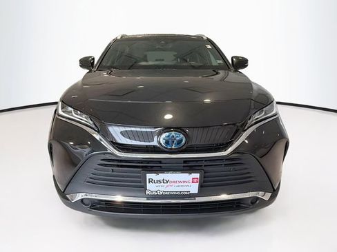 Certified 2021 Toyota Venza XLE w/ Softex Package AWD/4WD image 2