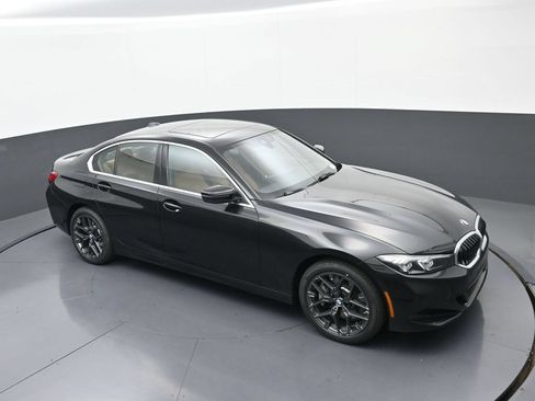 New 2026 BMW 330i xDrive Sedan w/ Convenience Package AWD/4WD image 29