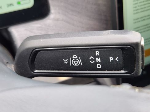 Used 2022 Rivian R1T Adventure AWD/4WD image 27