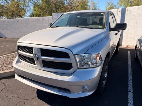 Used 2017 RAM 1500 Express w/ Express Value Package RWD image 2