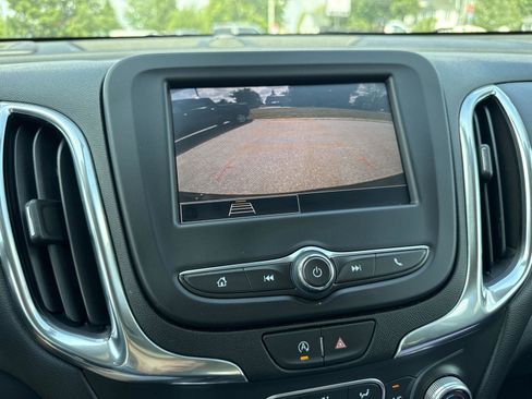 Used 2024 Chevrolet Equinox LT image 20