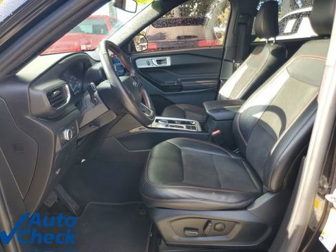 Used 2022 Ford Explorer ST-Line w/ Class IV Trailer Tow Package RWD image 18