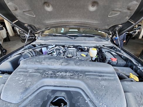 New 2025 RAM 2500 Limited image 22