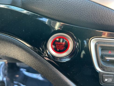 Used 2017 Honda Pilot Elite image 26