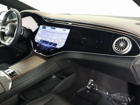 Certified 2023 Mercedes-Benz EQS 580 4MATIC Sedan image 9