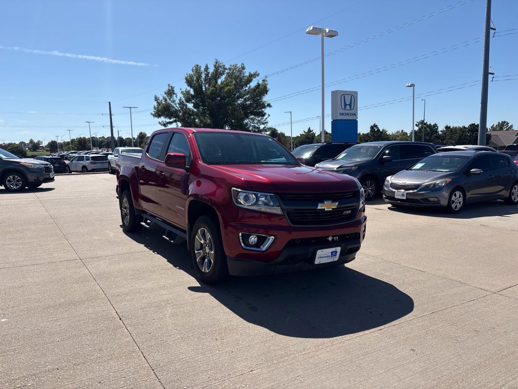 Used 2018 Chevrolet Colorado Z71 AWD/4WD image 3