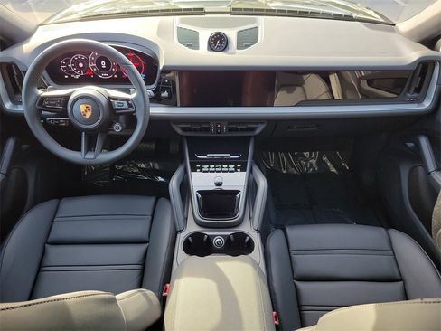 New 2026 Porsche Cayenne Coupe image 20