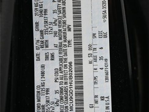 Used 2017 Ford Escape SE image 45