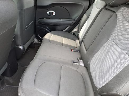Used 2019 Kia Soul + FWD image 14