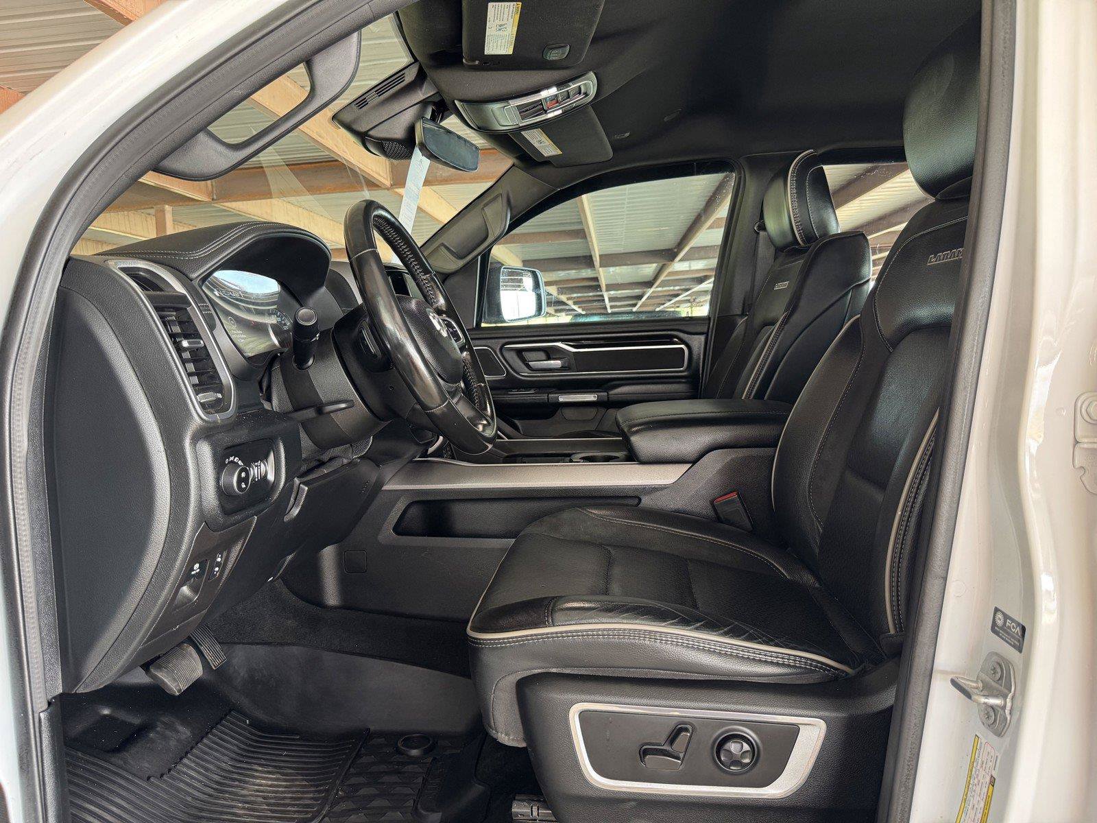 Used 2021 RAM 1500 Laramie w/ Night Edition AWD/4WD image 29