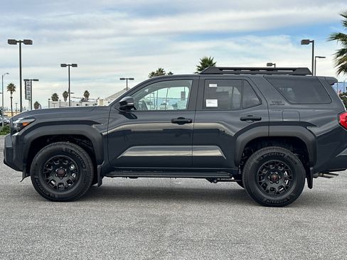 New 2025 Toyota 4Runner TRD Off-Road Premium image 7