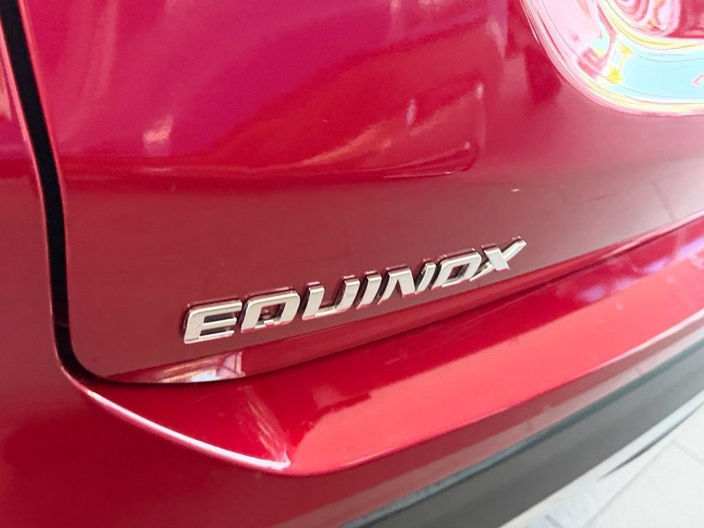Used 2023 Chevrolet Equinox LT FWD image 14