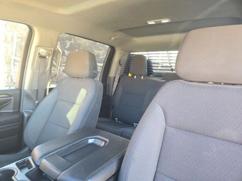 Used 2024 Chevrolet Silverado 2500 LT w/ Convenience Package image 21