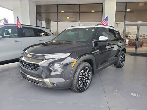 Used 2023 Chevrolet TrailBlazer ACTIV FWD image 5