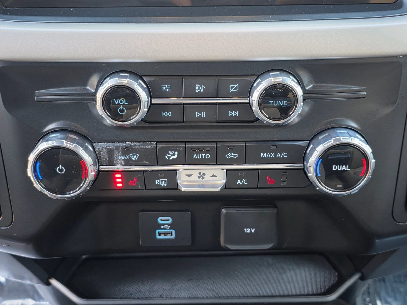 Used 2021 Ford F150 XLT w/ Equipment Group 302A High AWD/4WD image 17