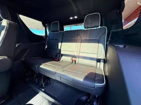Used 2025 GMC Yukon AT4 Ultimate w/ LPO, Floor Liner Package AWD/4WD image 37