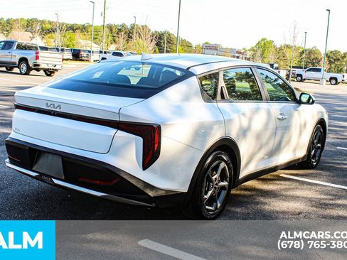Used 2025 Kia K4 LXS image 6