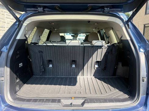 Used 2021 Subaru Ascent Premium w/ Convenience Package AWD/4WD image 28