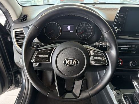 Used 2021 Kia Seltos S image 28