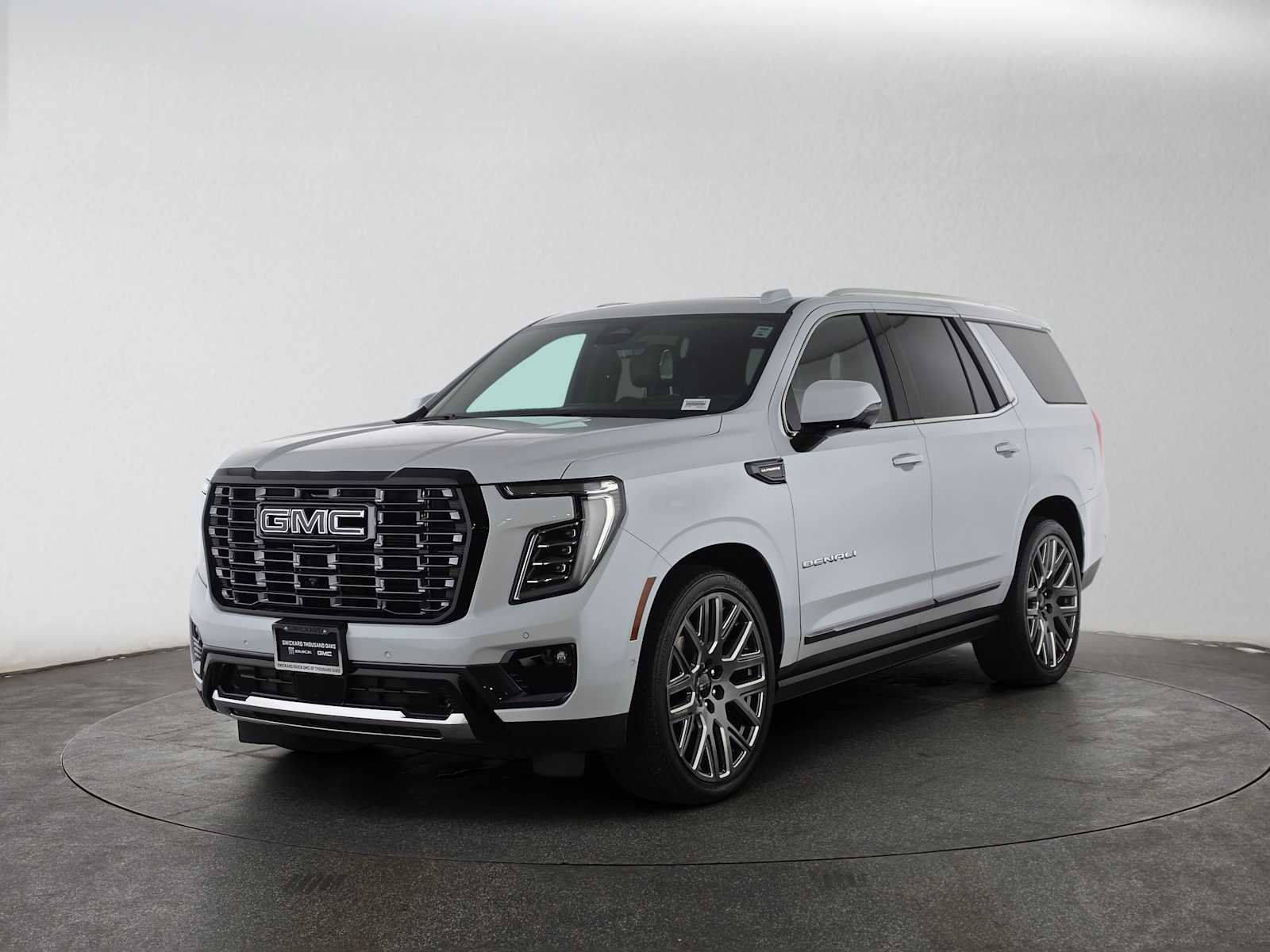 Used 2026 GMC Yukon Denali Ultimate AWD/4WD image 7