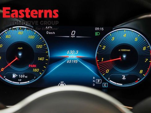 Used 2021 Mercedes-Benz GLC 300 4MATIC w/ Driver Assistance Package image 18