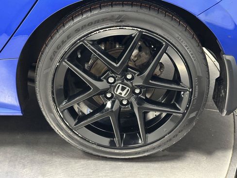 Used 2023 Honda Civic Sport image 19