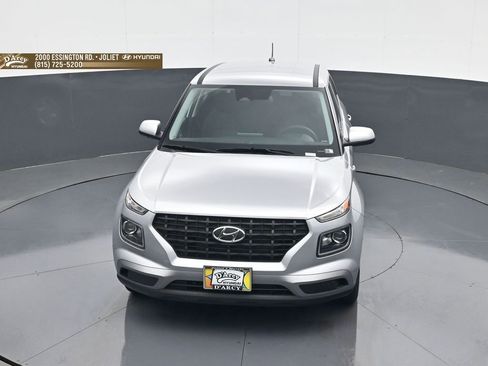 New 2026 Hyundai Venue SE FWD image 14