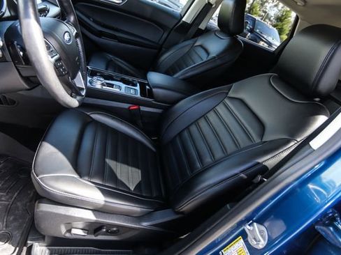 Used 2020 Ford Edge SEL w/ Convenience Package AWD/4WD image 26