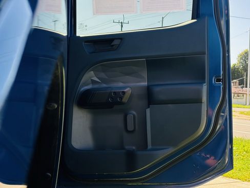 Used 2024 Ford Maverick XLT w/ XLT Luxury Package FWD image 39