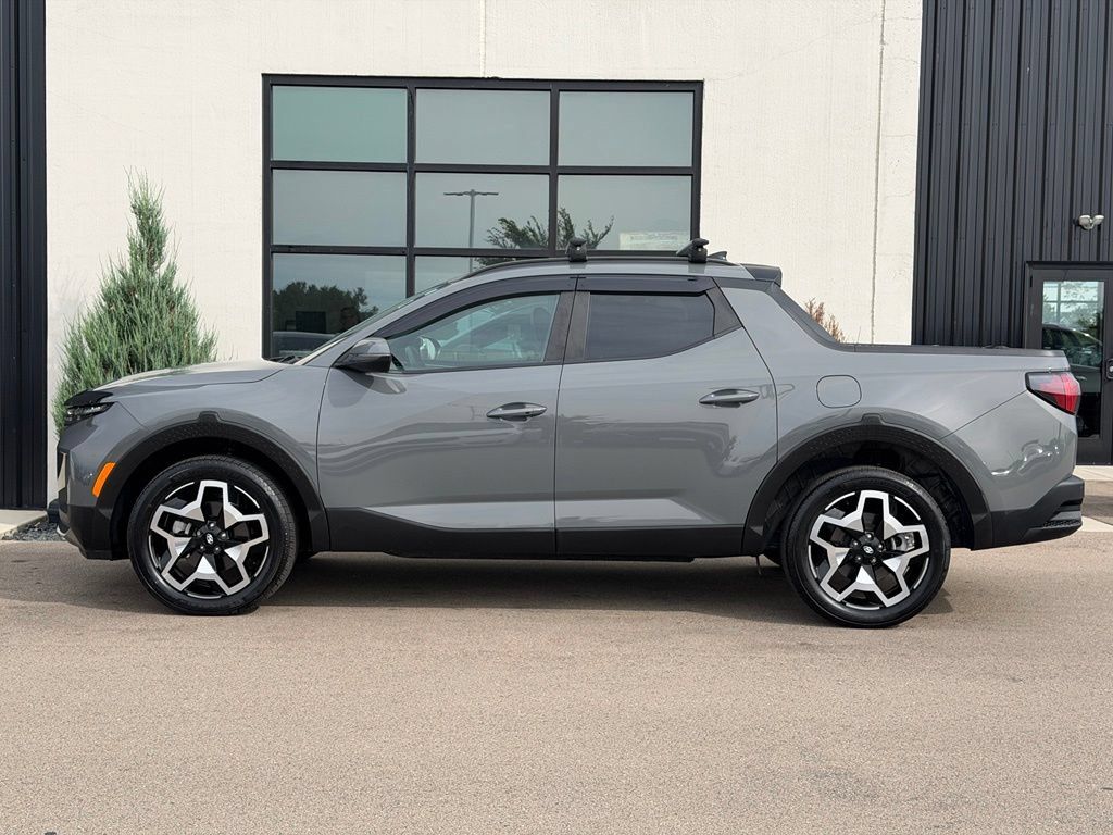 Used 2024 Hyundai Santa Cruz XRT AWD/4WD image 2