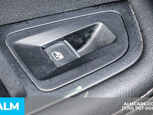 Used 2024 Volkswagen Atlas Cross Sport SE image 53