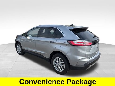 Used 2022 Ford Edge SEL w/ Convenience Package image 3