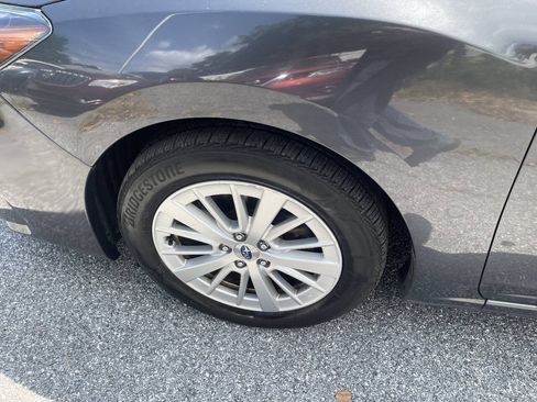 Used 2018 Subaru Impreza 2.0i Premium w/ Eyesight & BSD & Rcta AWD/4WD image 31
