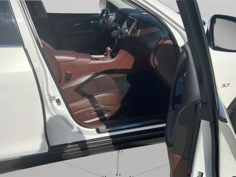 Used 2014 INFINITI QX50 Journey w/ Premium Package image 13