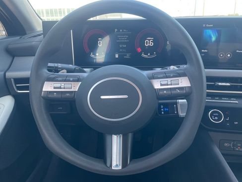 Used 2024 Hyundai Sonata SEL FWD image 11