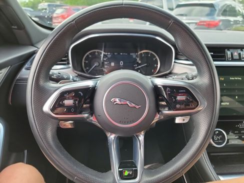 Used 2023 Jaguar F-PACE R-Dynamic S AWD/4WD image 19