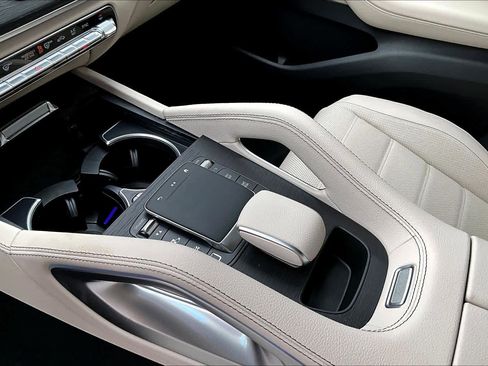 New 2026 Mercedes-Benz GLE 450 4MATIC Coupe image 11