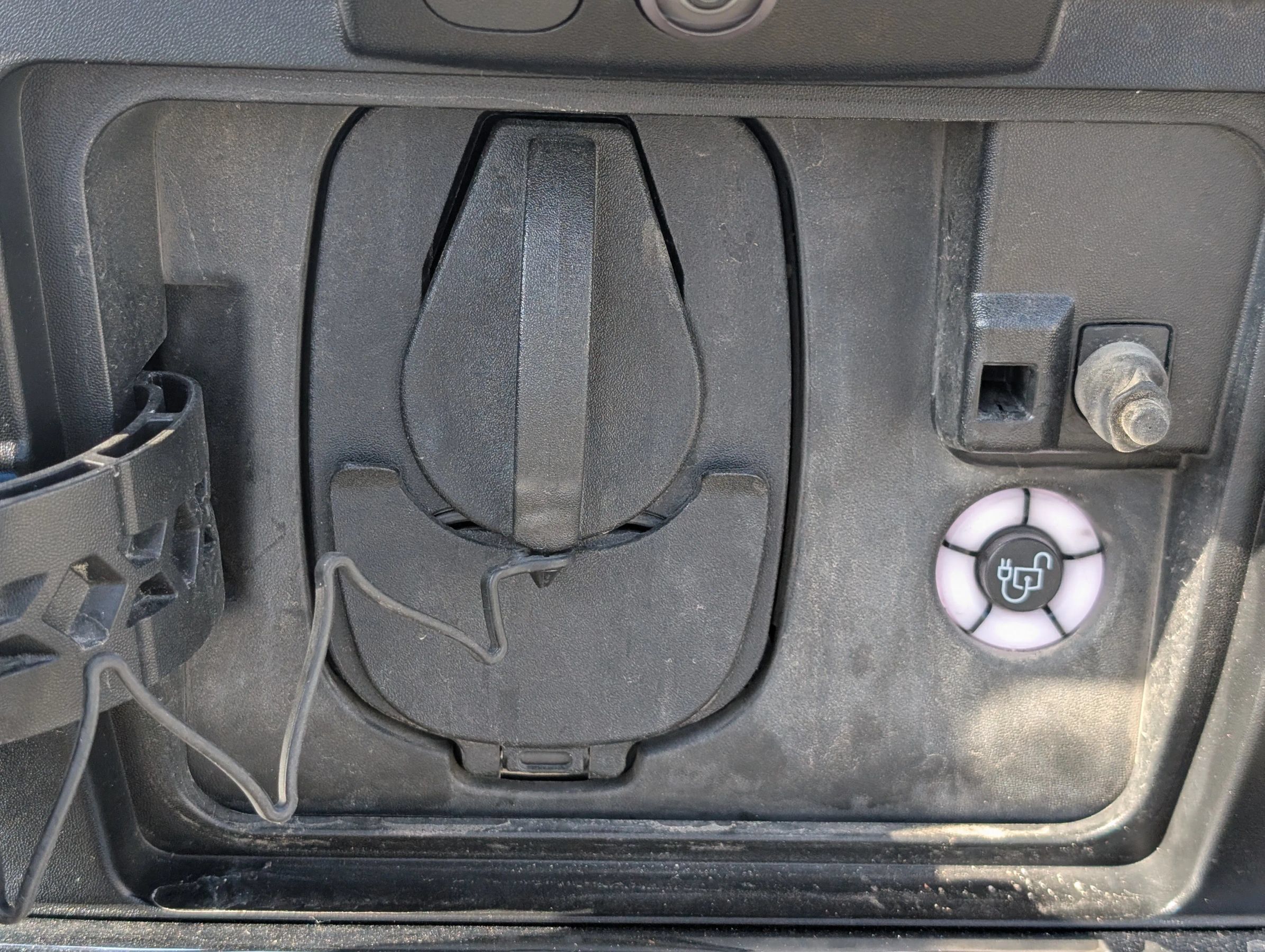 Used 2023 Ford E-Transit Medium Roof w/ Load Area Protection Package RWD image 4