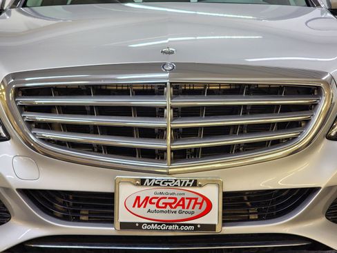 Used 2015 Mercedes-Benz C 300 4MATIC Sedan image 15