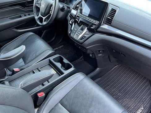 Used 2023 Honda Odyssey Elite image 19
