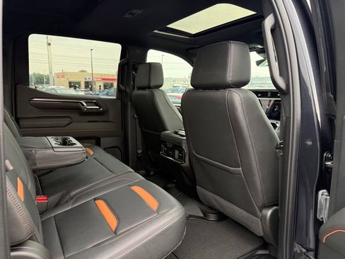 Used 2023 GMC Sierra 1500 AT4 w/ AT4 Premium Package AWD/4WD image 20