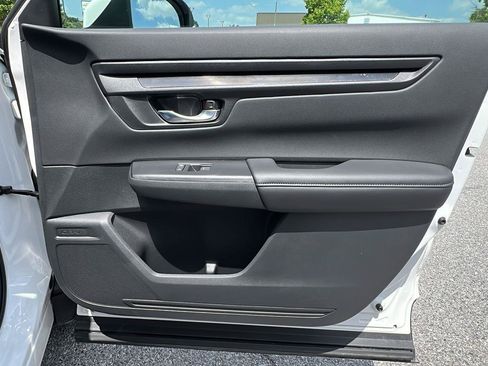 Used 2026 Honda CR-V LX image 12