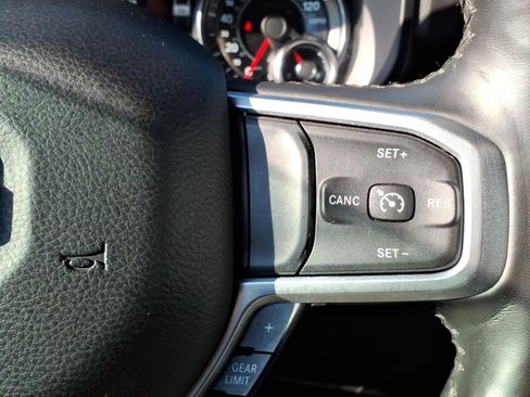 Used 2019 RAM 1500 Big Horn image 13