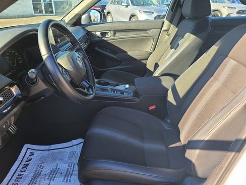 Used 2023 Honda Civic Sport image 9