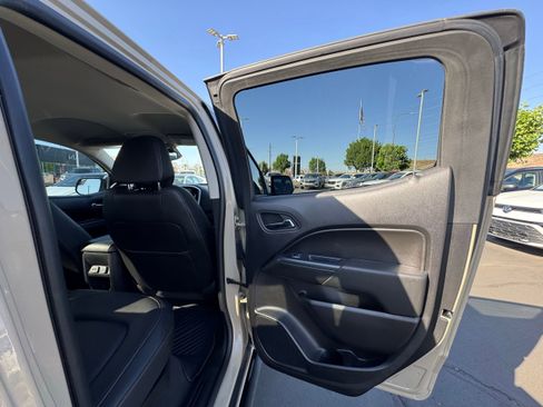 Used 2021 Chevrolet Colorado ZR2 AWD/4WD image 21
