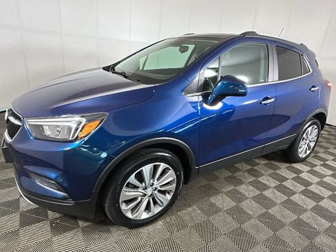 Used 2020 Buick Encore Preferred FWD image 8