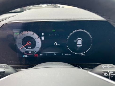 Certified 2025 Kia Niro Wind w/ Wind Preserve Package FWD image 18