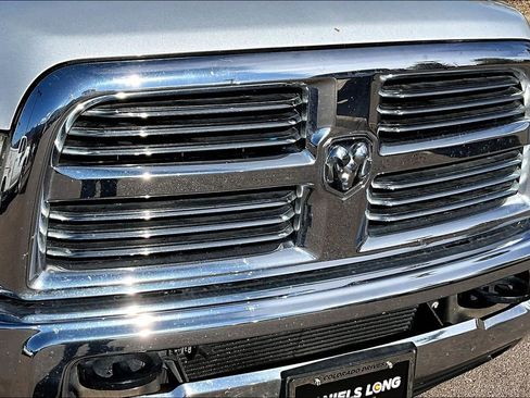 Used 2018 RAM 3500 Big Horn image 31