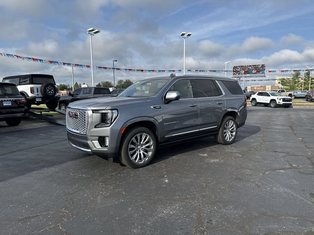 Certified 2022 GMC Yukon Denali w/ Denali Reserve Package AWD/4WD image 2