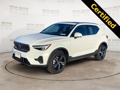 Certified 2025 Volvo XC40 B5 Core